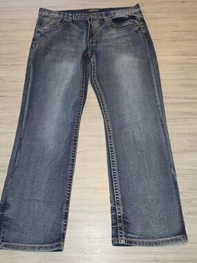 True Luck Jeans Men's Medium Wash Bootcut Size 36x30 B6